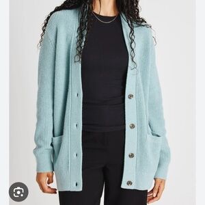 Kit & Ace Weekender Merino Cardigan - size M